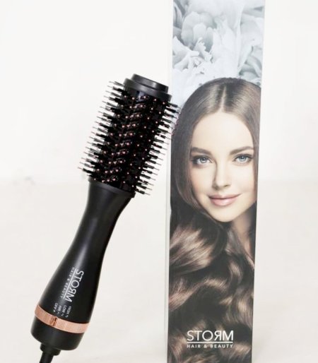 فرشاة تصفيف وتجفيف الشعر الساخنة Storm Hair and Beauty Blowout Hot Brush